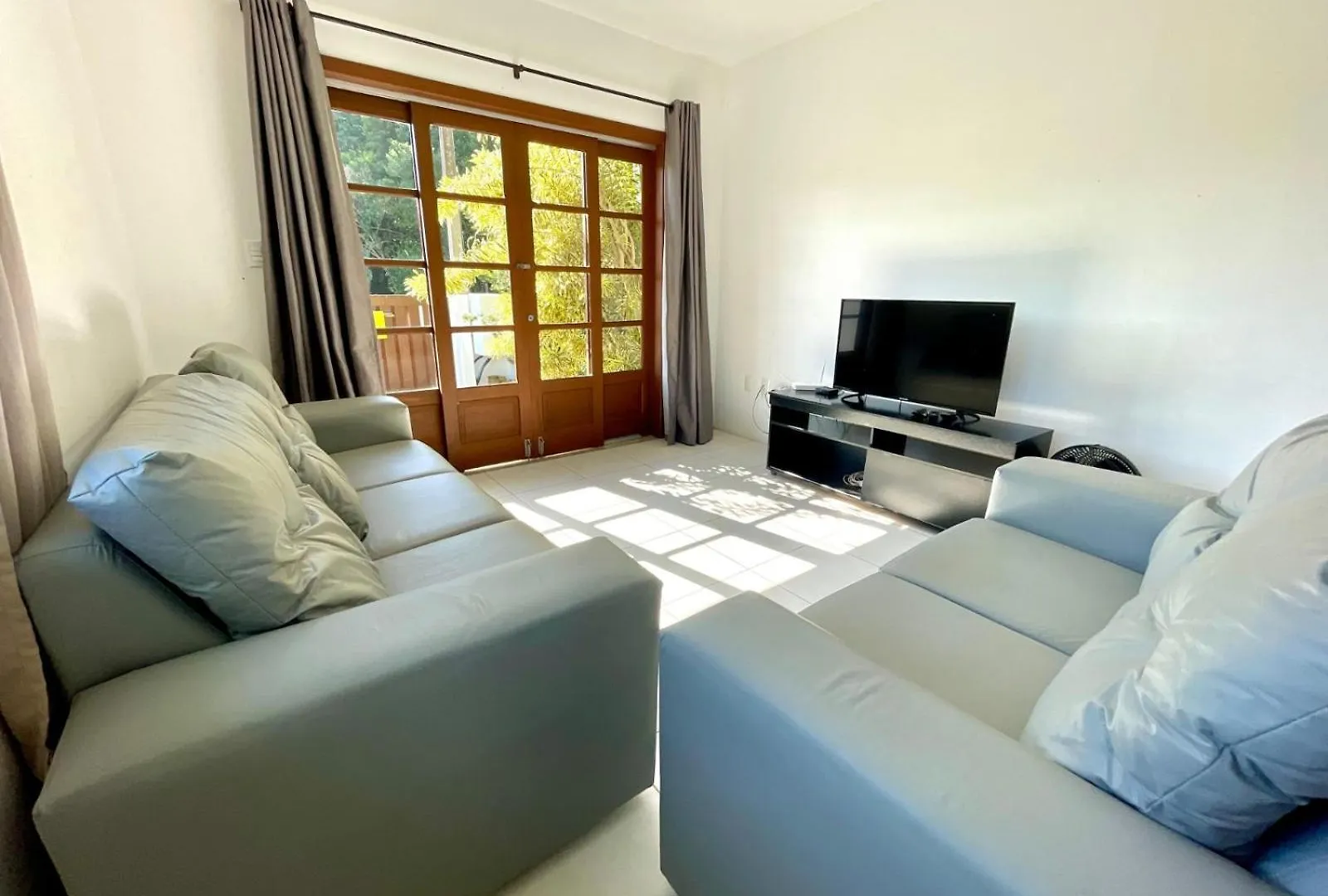Sobrado Com Piscina Em Mariscal Bombinhas Rutilio N 350 Villa Holiday home