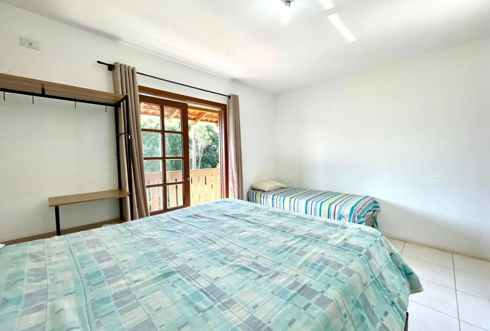 Sobrado Com Piscina Em Mariscal Bombinhas Rutilio N 350 Villa 0*,  Brazil