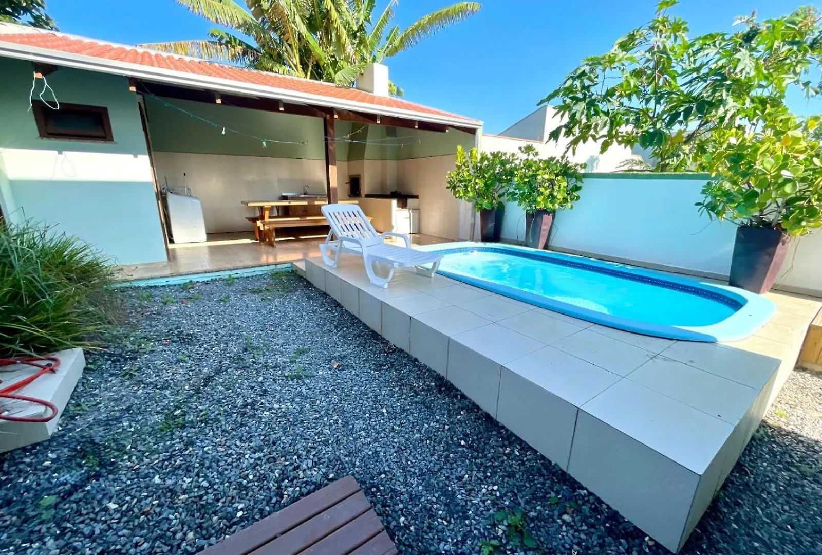 Casa de Férias Sobrado Com Piscina Em Mariscal Bombinhas Rutilio N 350 Vila